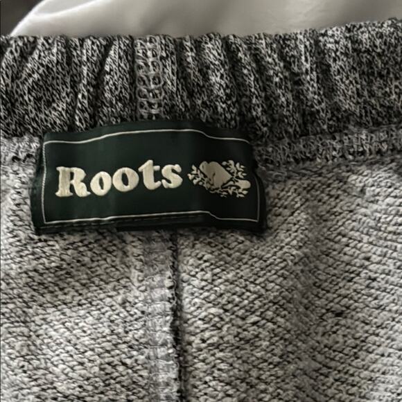Roots | Original Sweatpant Size S (estimate) - Picture 8 of 15